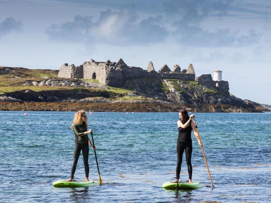 The Beach, Days Bar And B&B Inishbofin Dış mekan fotoğraf